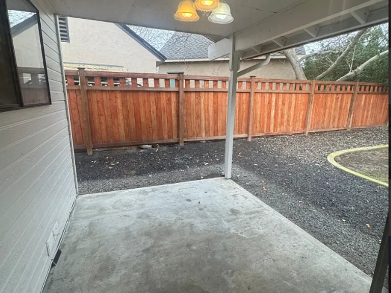 120-216 N Miller St — Photo 16