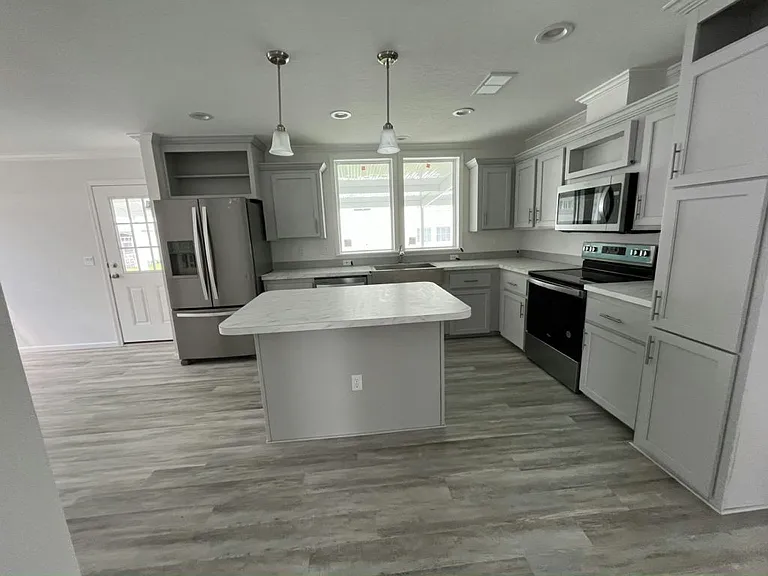 735 Pirates Rest Rd #735 — Photo 2