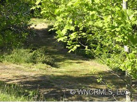 1st image of 22 Historic Oak Trl