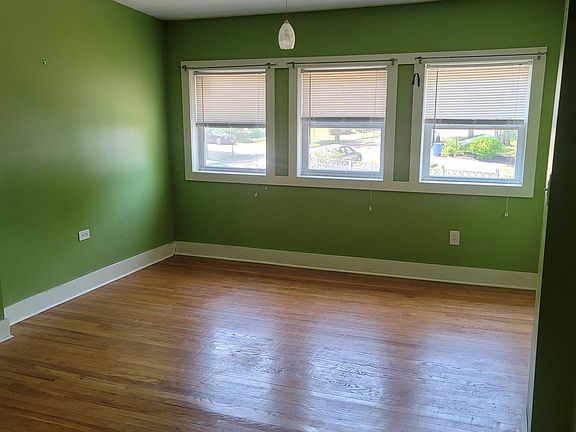 4th image of 270 Hudson St Floor 1