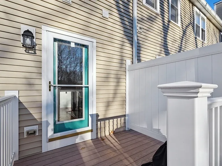 310 Tilden Commons Ln #310 — Photo 20