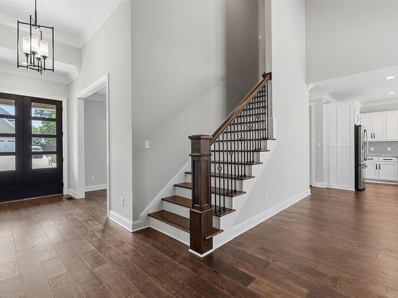3rd image of 3252 S Glen Gables Blvd