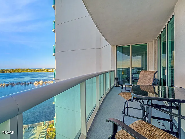 231 Riverside Dr #9061 — Photo 28