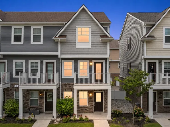 24025 Battelle Ave, Hazel Park, MI 48030