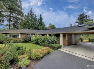 8407 SE 47th St, Mercer Island, WA 98040
