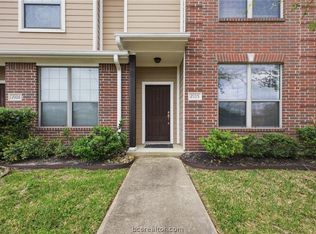 1000 Spring Loop APT 2105, College Station, TX 77840