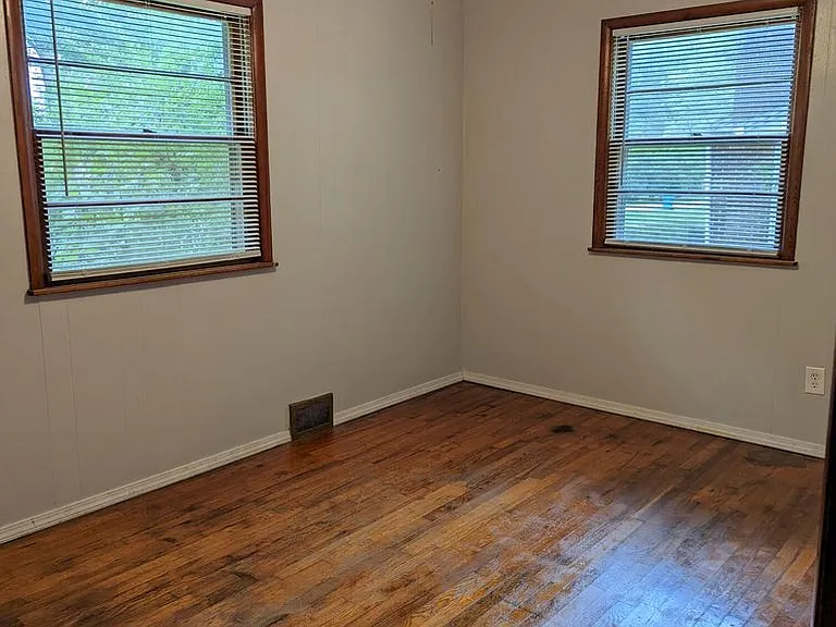 1701 S Madaline Ter — Photo 6