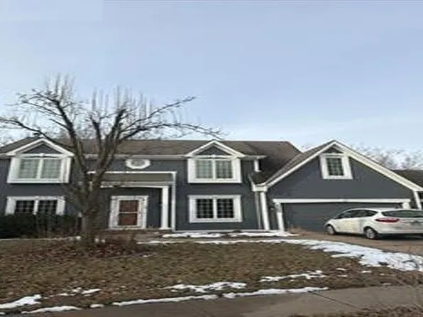 8323 NW 83rd St, Kansas City, MO 64152