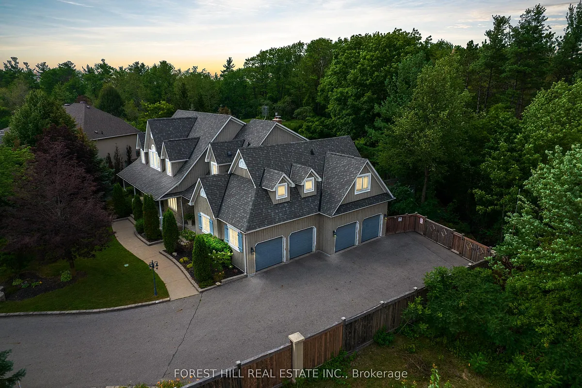 Building Photo - 160 Kootenay Rdg #BASEMENT