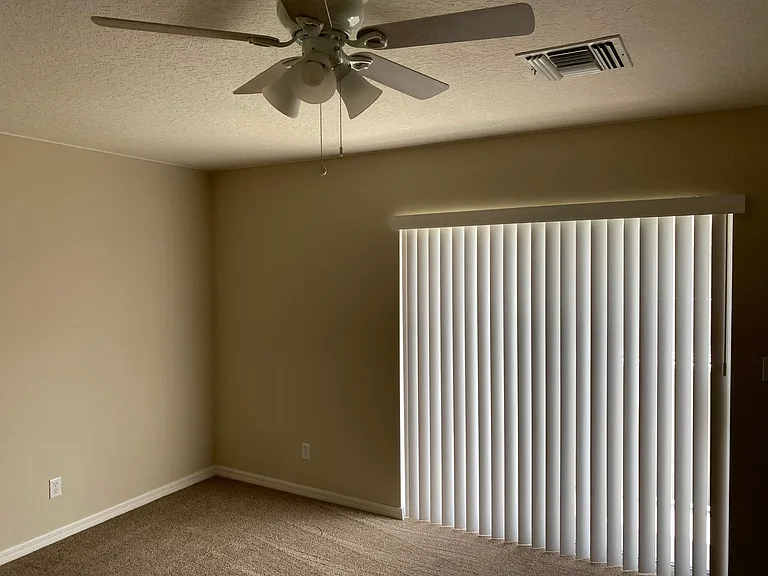 7350 Canterbury St — Photo 51