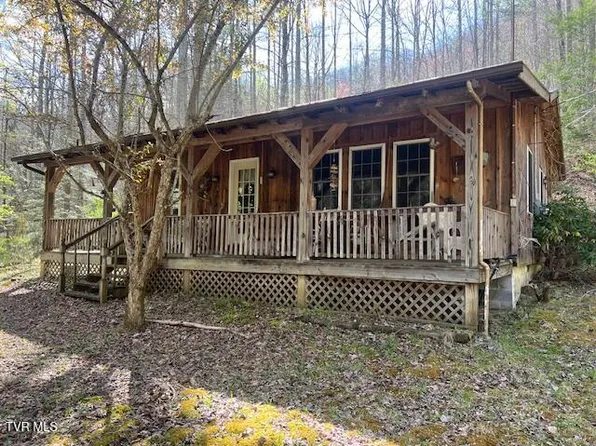 200 Little Bald Creek Rd, Erwin, TN 37650