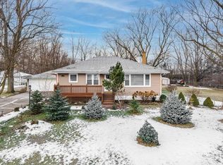 17716 Paxton Ave, Lansing, IL 60438