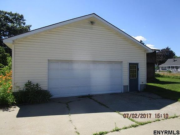 3rd image of 59 Harrison Ave