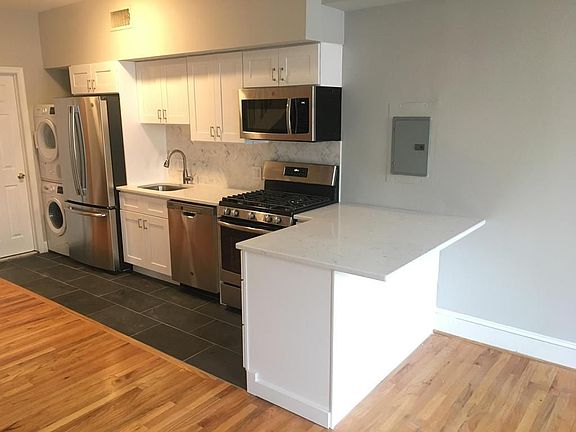 4th image of 321 S 12th St #Street3f