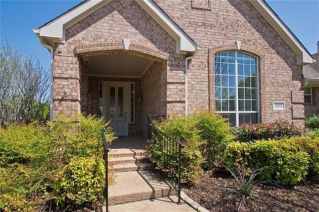 1st image of 10212 Donley Dr