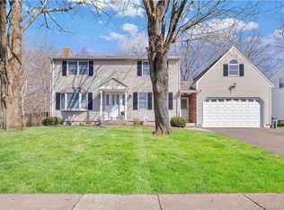 34 Copper Dr, Enfield, CT 06082