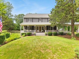 28 New St, Rehoboth, MA 02769