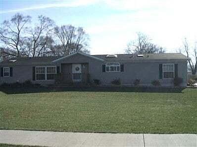 1st image of 635 E 23rd Ct