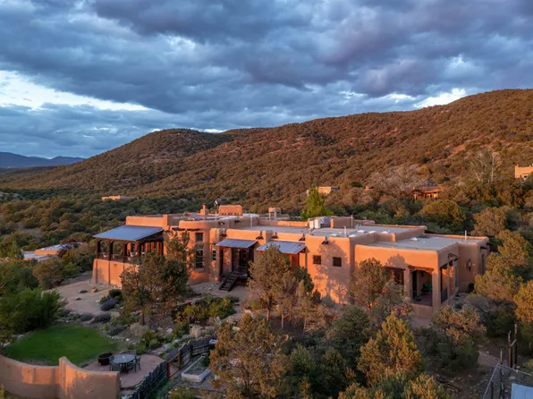 4004 Sendero Penitente, Taos, NM 87571-4004