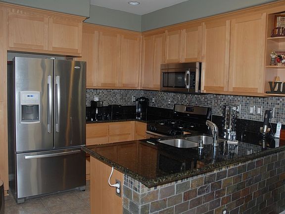 3rd image of 630 Almaden Walk Loop