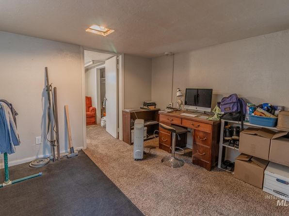 boise-idaho-79692712 picture