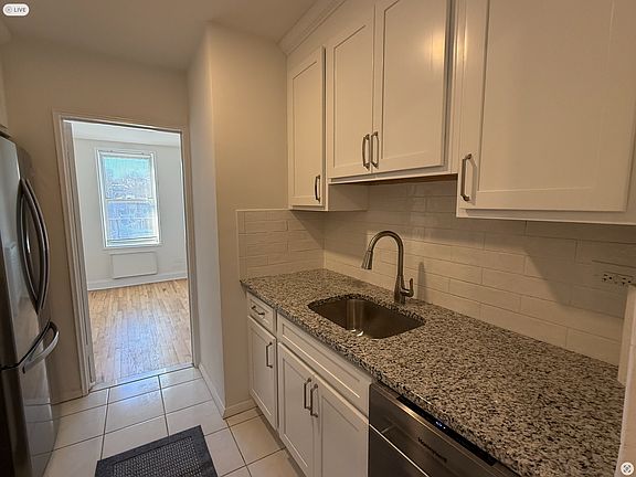 5th image of 55 Austin Pl APT 6D