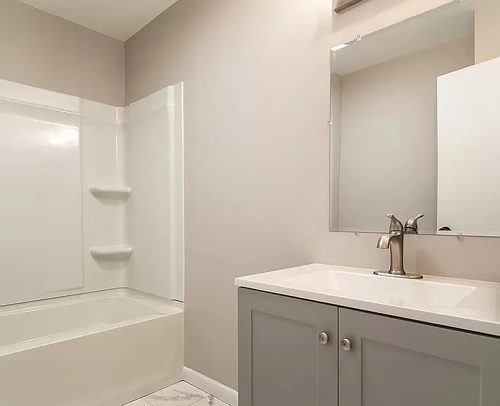 20 Lasky Rd #2 — Photo 4