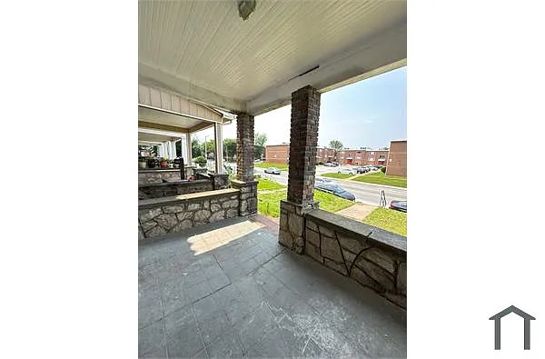 Building Photo - 2853 W Cold Spring Ln