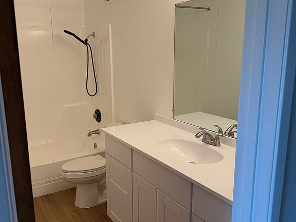 4th image of 7700 Parkway Dr Unit 47