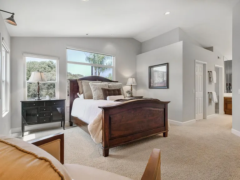 12472 Dormouse Rd — Photo 25