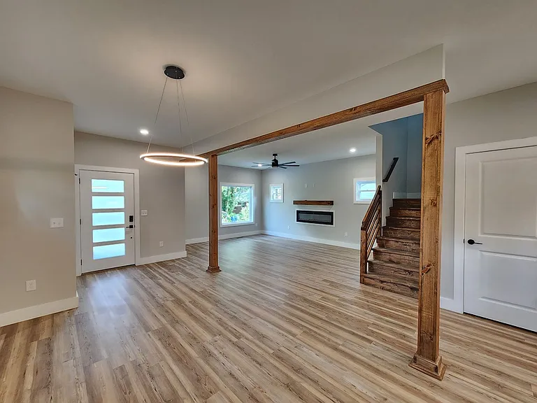 108 Tracy Ave — Photo 8