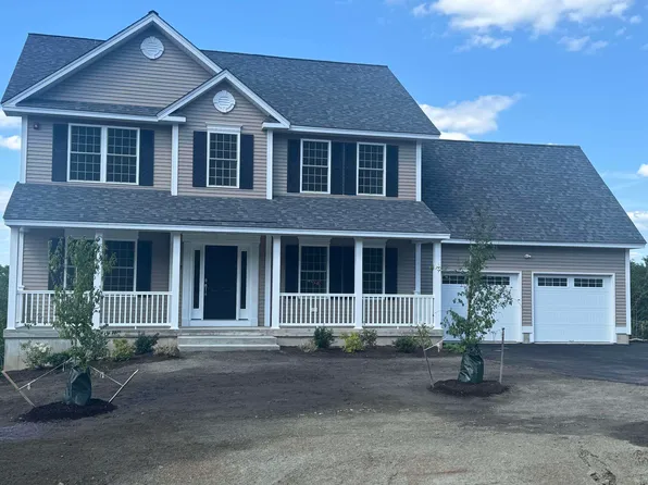 78 Lantern Drive, Sandown, NH 03873