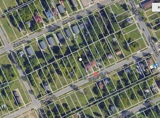 14267 Flanders St, Detroit, MI 48205