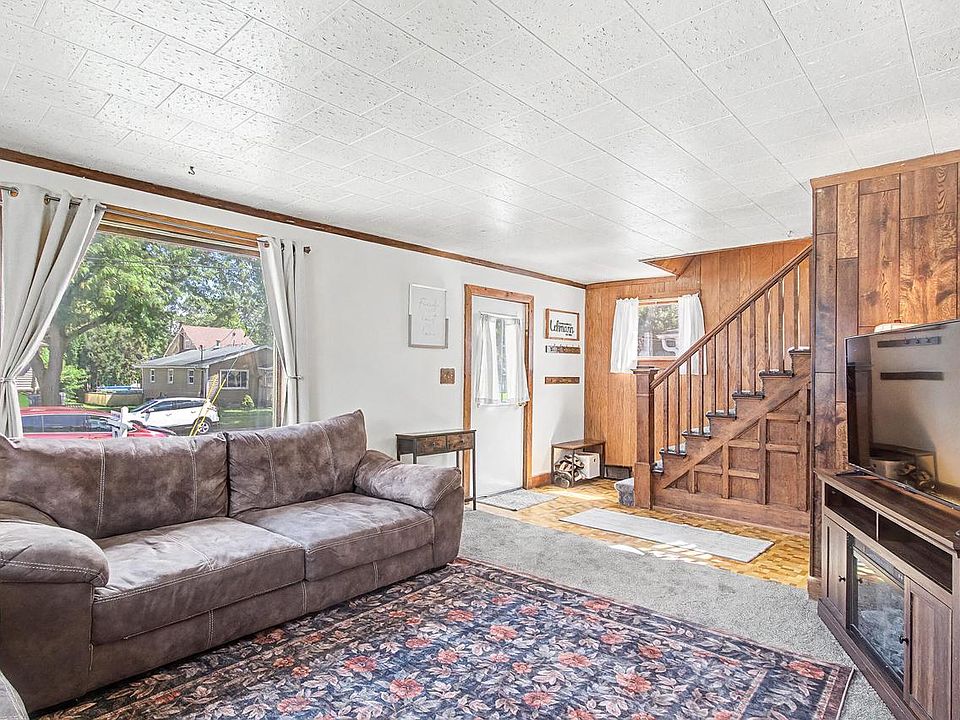 1st image of 405 Jackson STREET