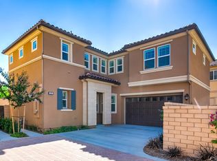 25 Umbria, Lake Forest, CA 92630