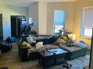 1110 Sheffield St #202, Pittsburgh, PA 15233