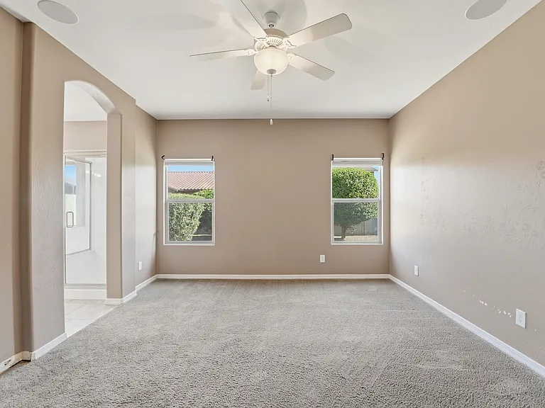 371 W Flame Tree Ave — Photo 31