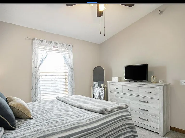 18192 Hayes Ct — Photo 11