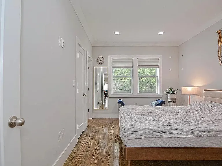 10 Grant St #1 — Photo 12