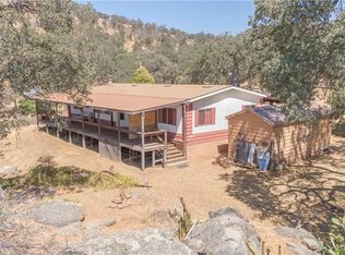 37681 Primrose Ln, Squaw Valley, CA 93675