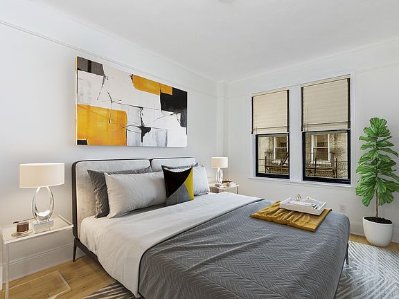 2nd image of 317 W 99th St APT 5D