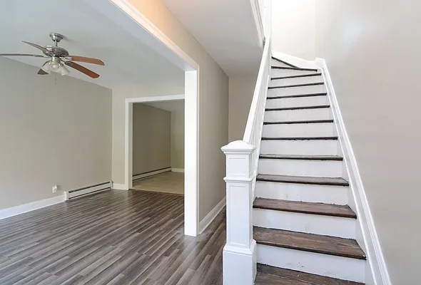 Sold by Perl Group Real Estate | media 15