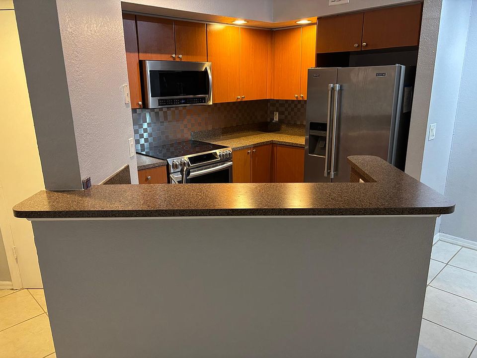 Kitchen view 4