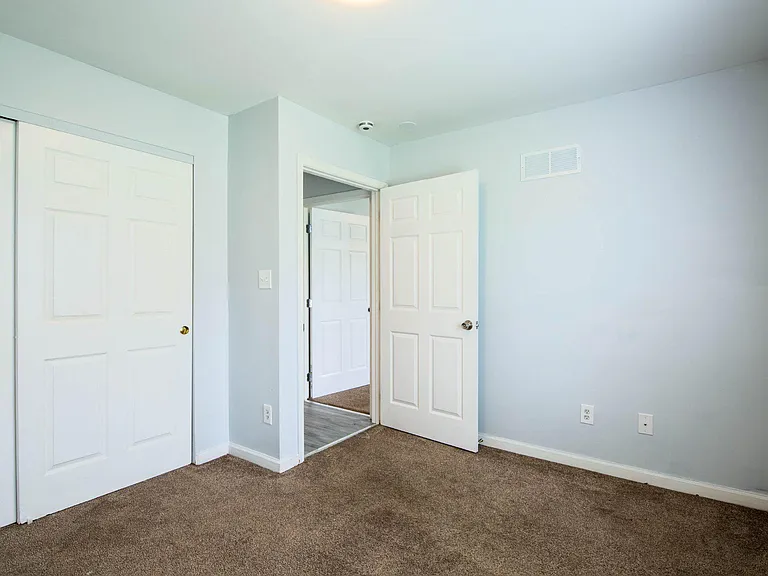 3908 Love Ave — Photo 14