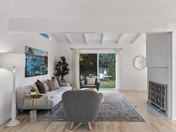 4th image of 3610 Oliver Rd