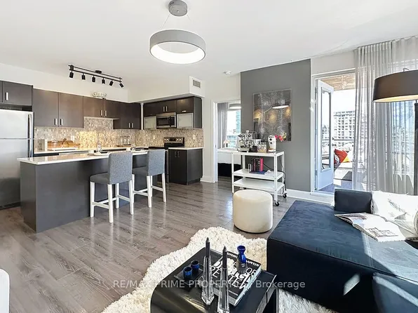 59 E Liberty St #710, Toronto, ON M6K 3R1