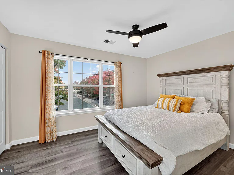 13486 Grouserun Ln — Photo 9