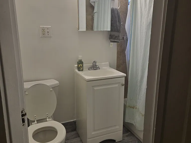 1193 Commonwealth Ave #18 — Photo 8