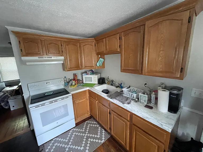 42 E Transit St #1 — Photo 1