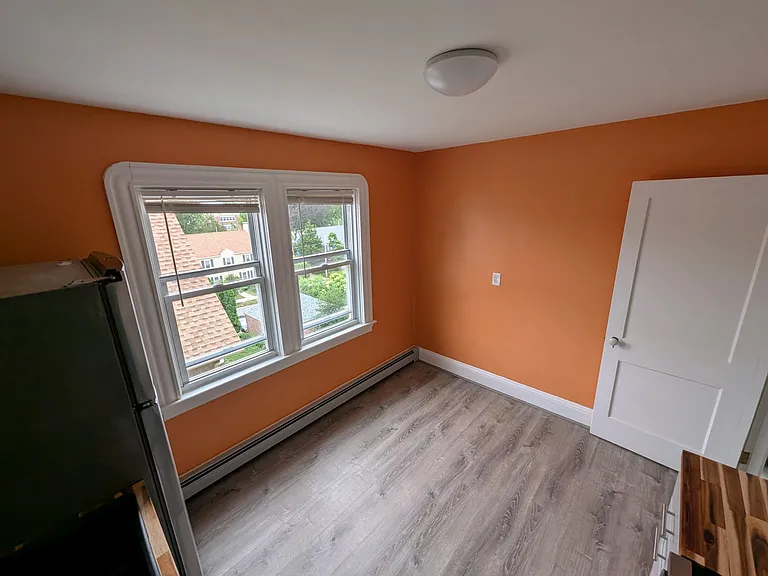 35 Sessions St #3D — Photo 4